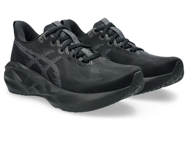 Asics Novablast 5 Herra - Sportís.is