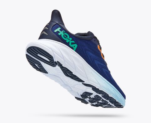 HOKA Arahi 6 Dömu