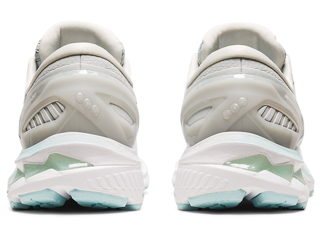 Glacier Grey/White