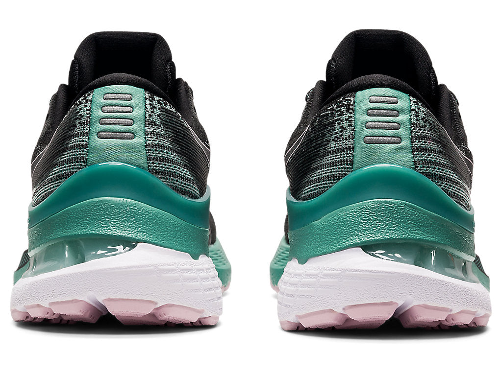 Black/Sage