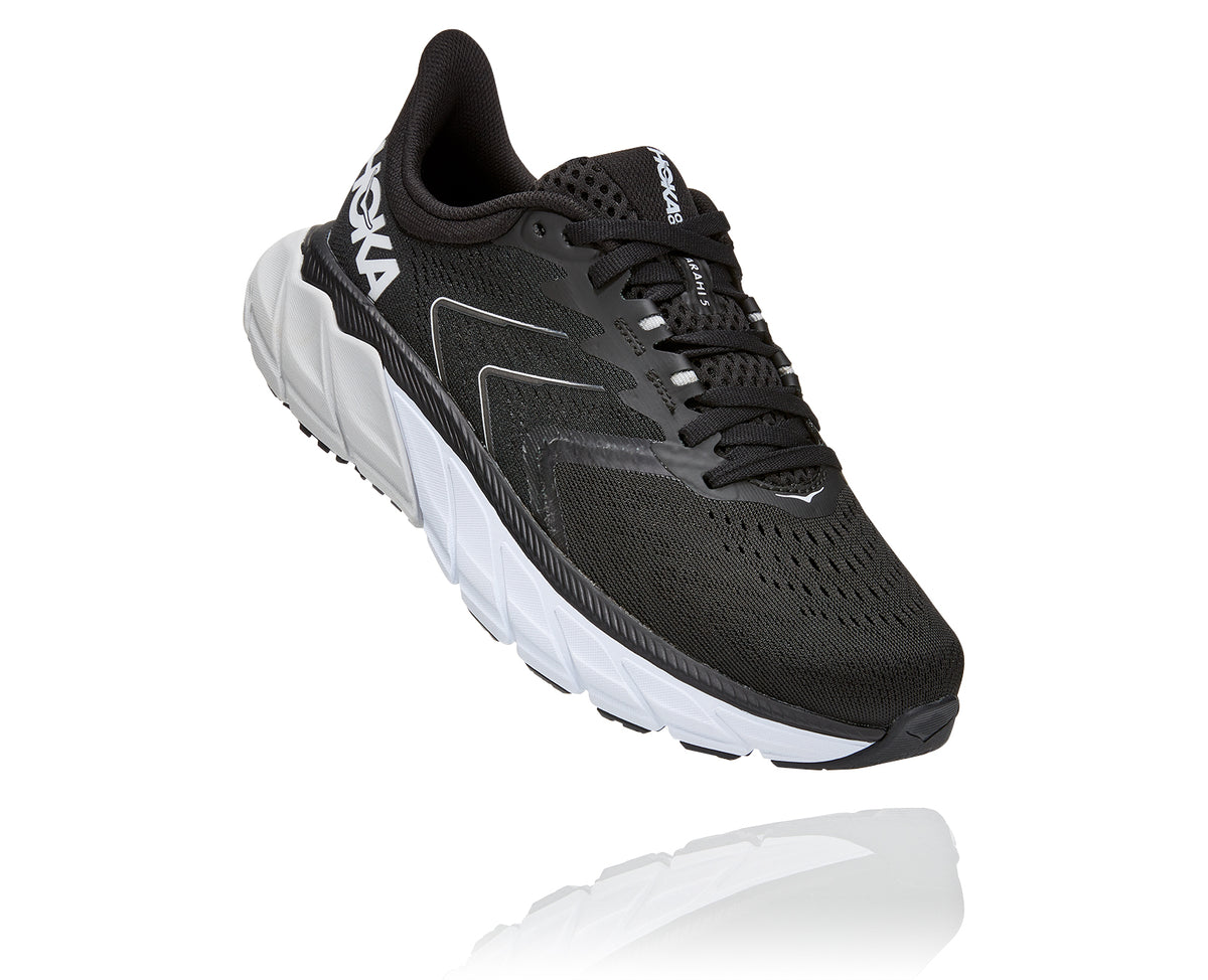 Hoka Arahi 5 WIDE Dömu