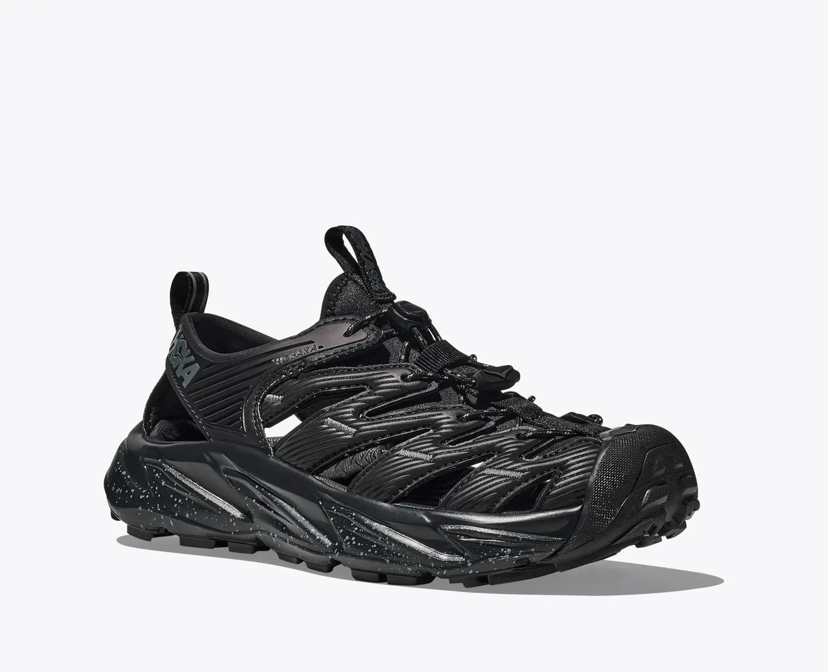Black / Castlerock
