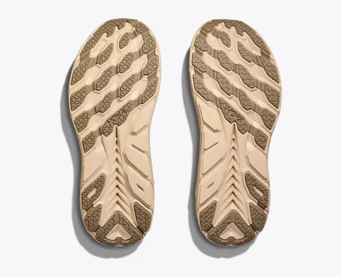 Shifting sand/dun