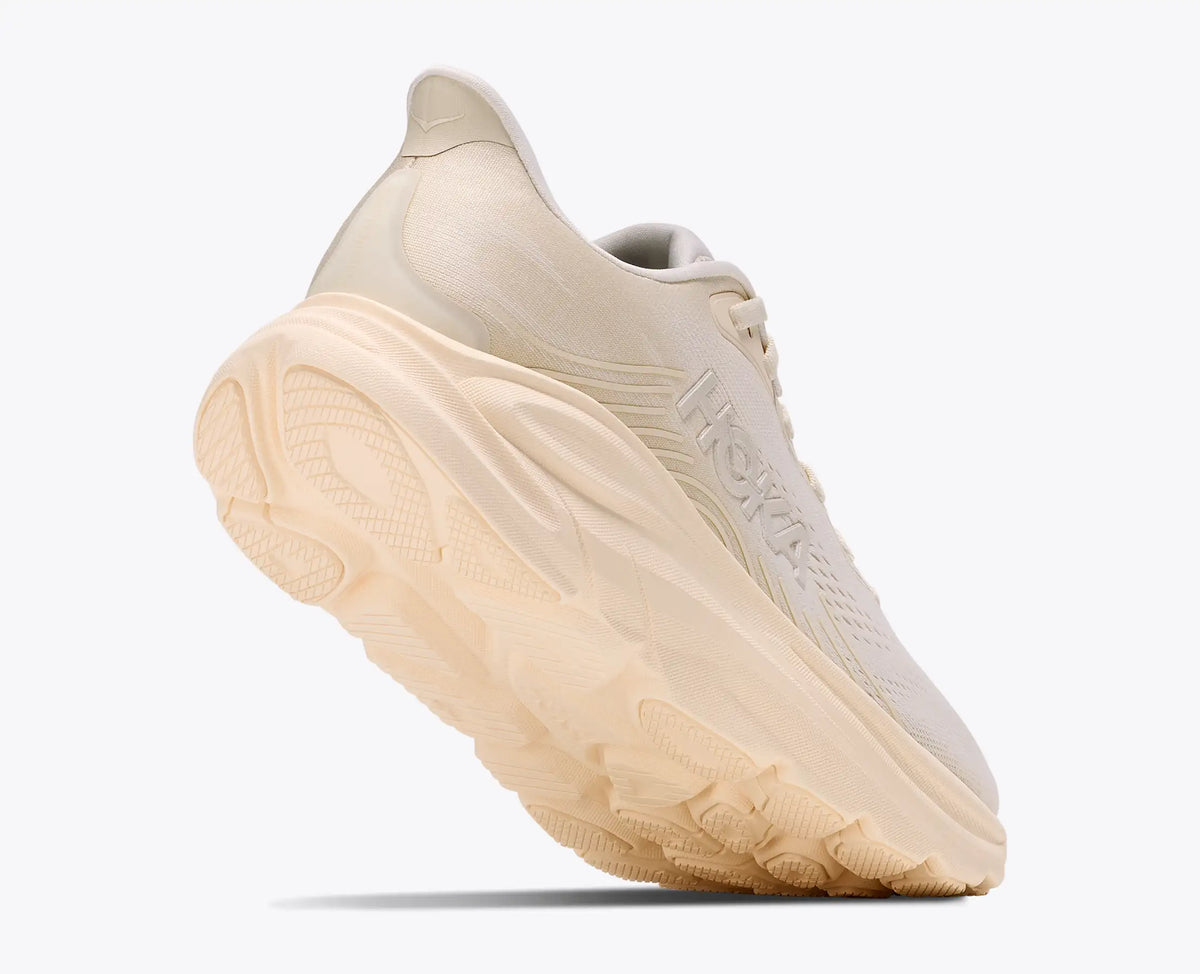 Alabaster / Oat Milk