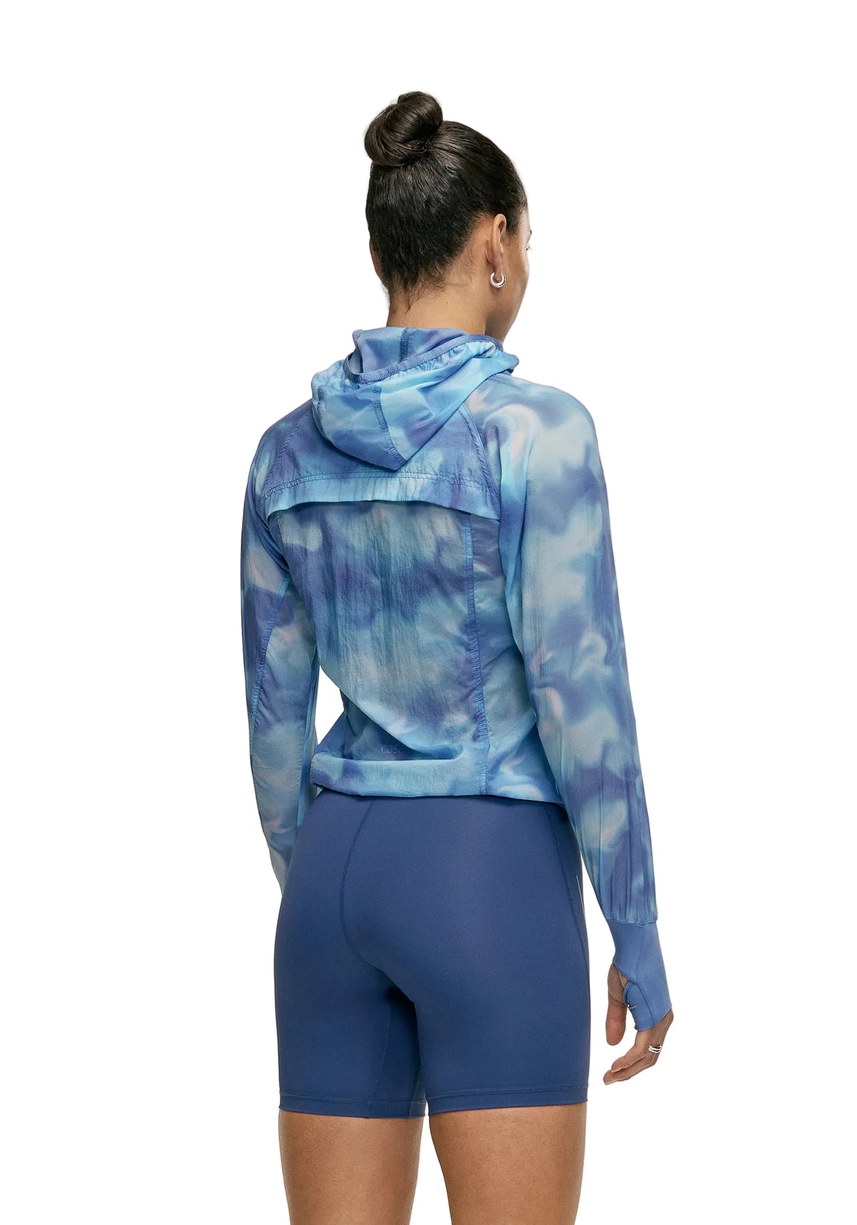 Breeze Blue Shadow