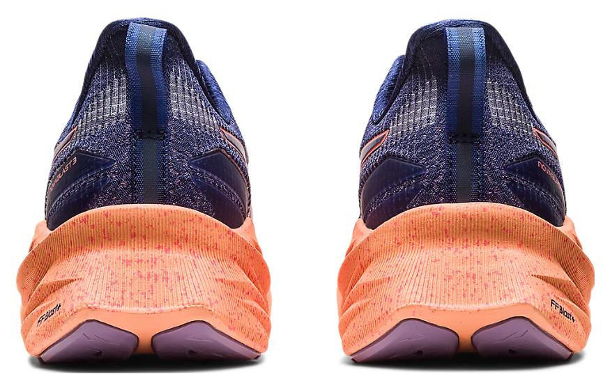 Asics Novablast 3 LE Dömu