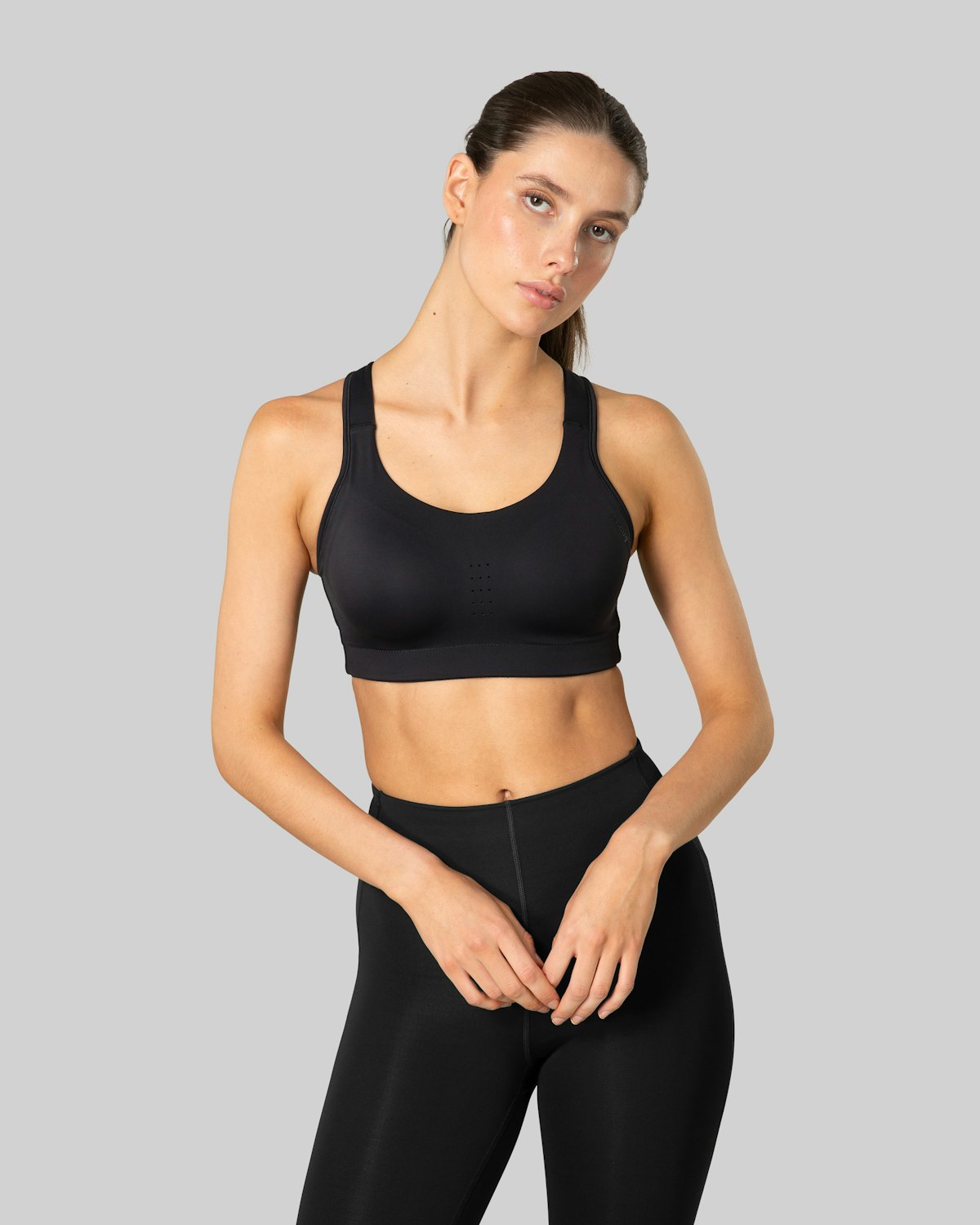 Johaug Shape Studio High Impact Haldari