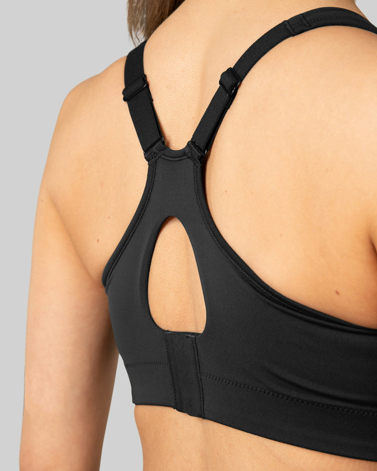 Johaug Shape Studio High Impact Haldari