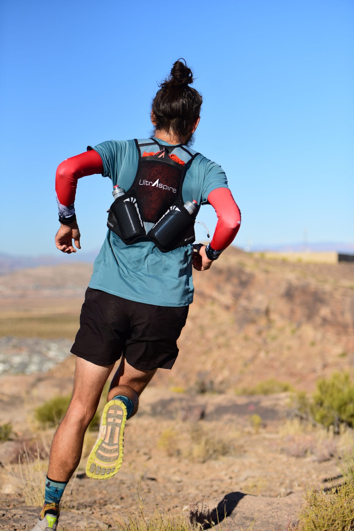 Ultraspire Momentum 2.0 Race Vesti