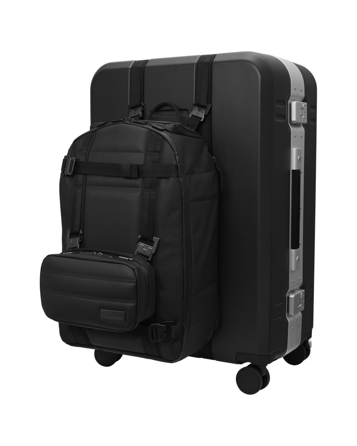 Db Ramverk Pro Check-in Luggage Large