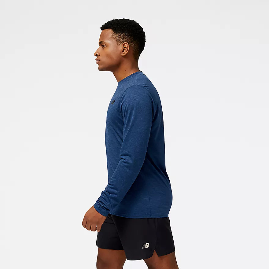 New Balance Tenacity Long Sleeve T-Shirt Herra