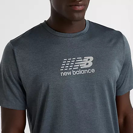 New Balance Athletics Reflective Graphic T-Shirt Bolur