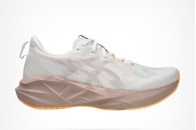 Asics Novablast 5