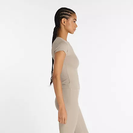 New Balance Ribbed Fitted T-Shirt - dömu