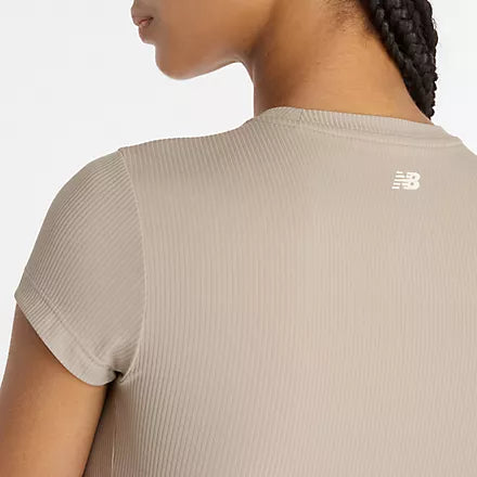 New Balance Ribbed Fitted T-Shirt - dömu